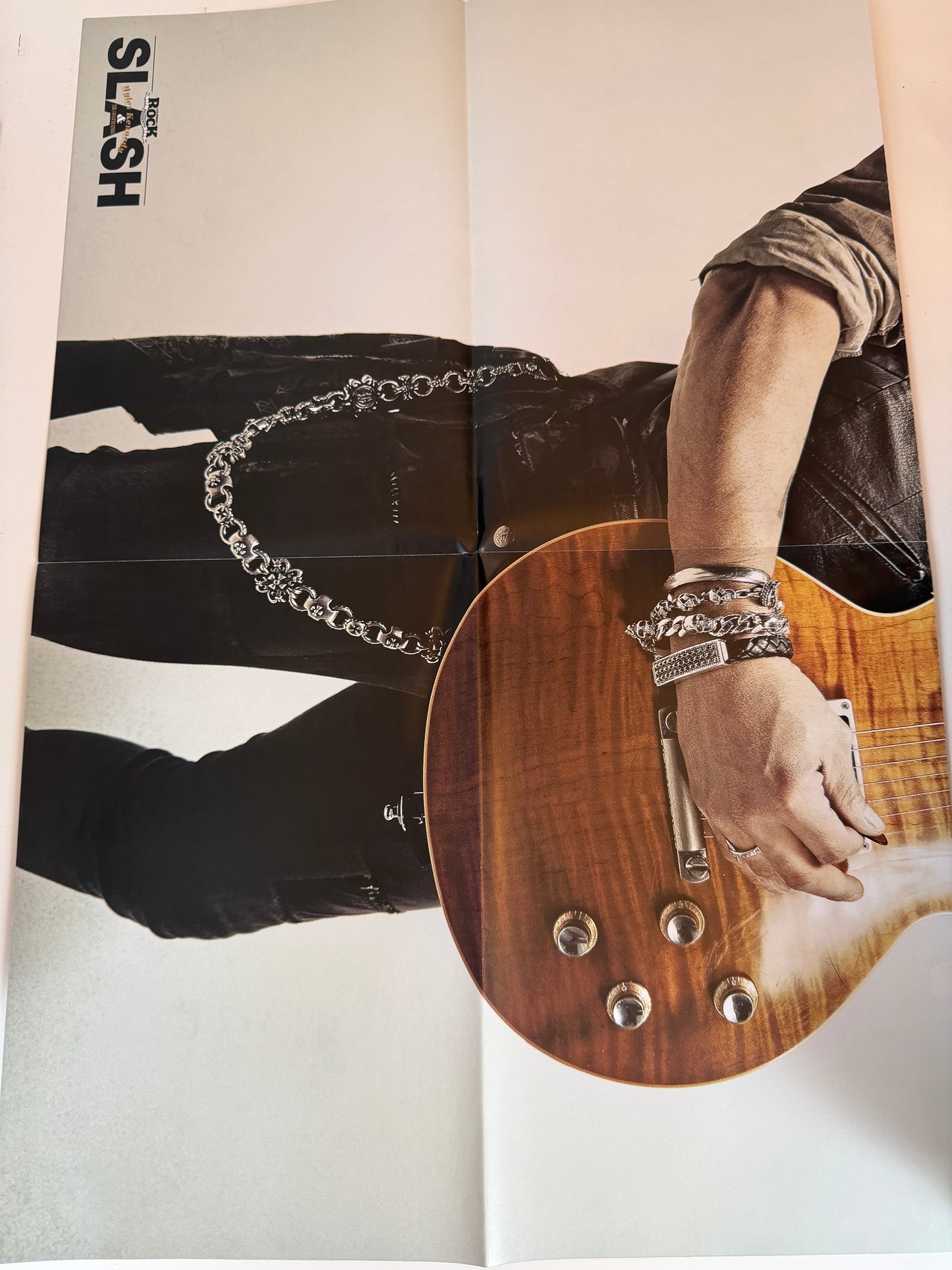 Slash Special Edition Classic Rock Presents Collector's Magazine with poster