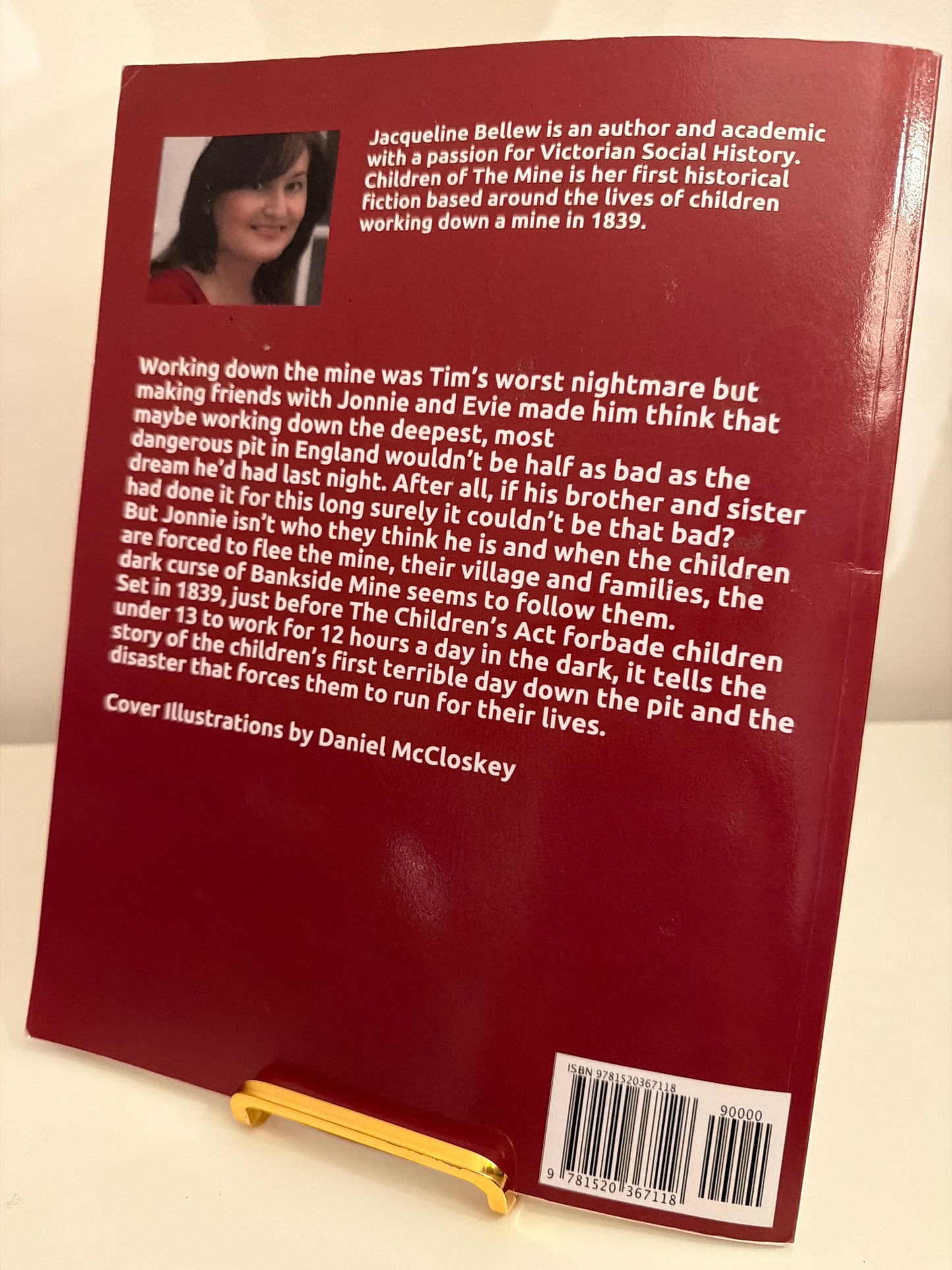 Children Of The Mine by Jacqueline Bellew (paperback book)