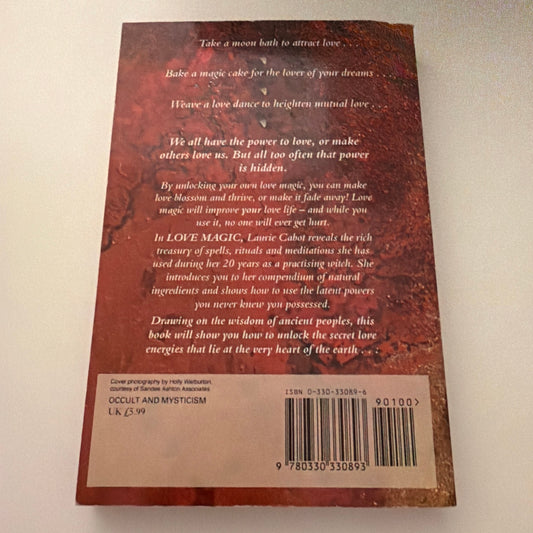 Unlock The Secrets Of Your Heart With Love Magic by Laurie Cabot with Tom Cowan (book)