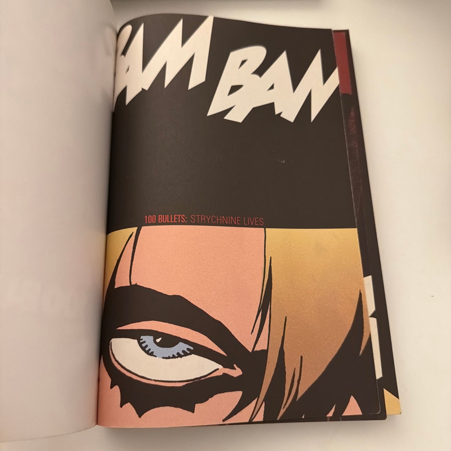 100 BULLETS VOL. 9: STRYCHNINE LIVES By Brian Azzarello & Eduardo Risso (comic)