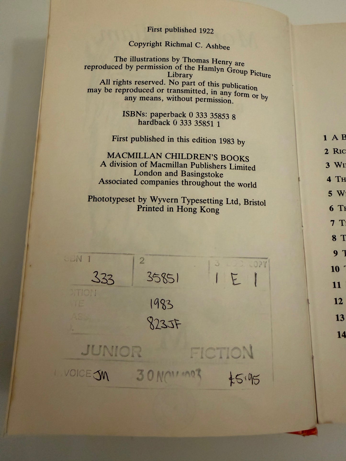 More William by Richmal Crompton (hardback book)