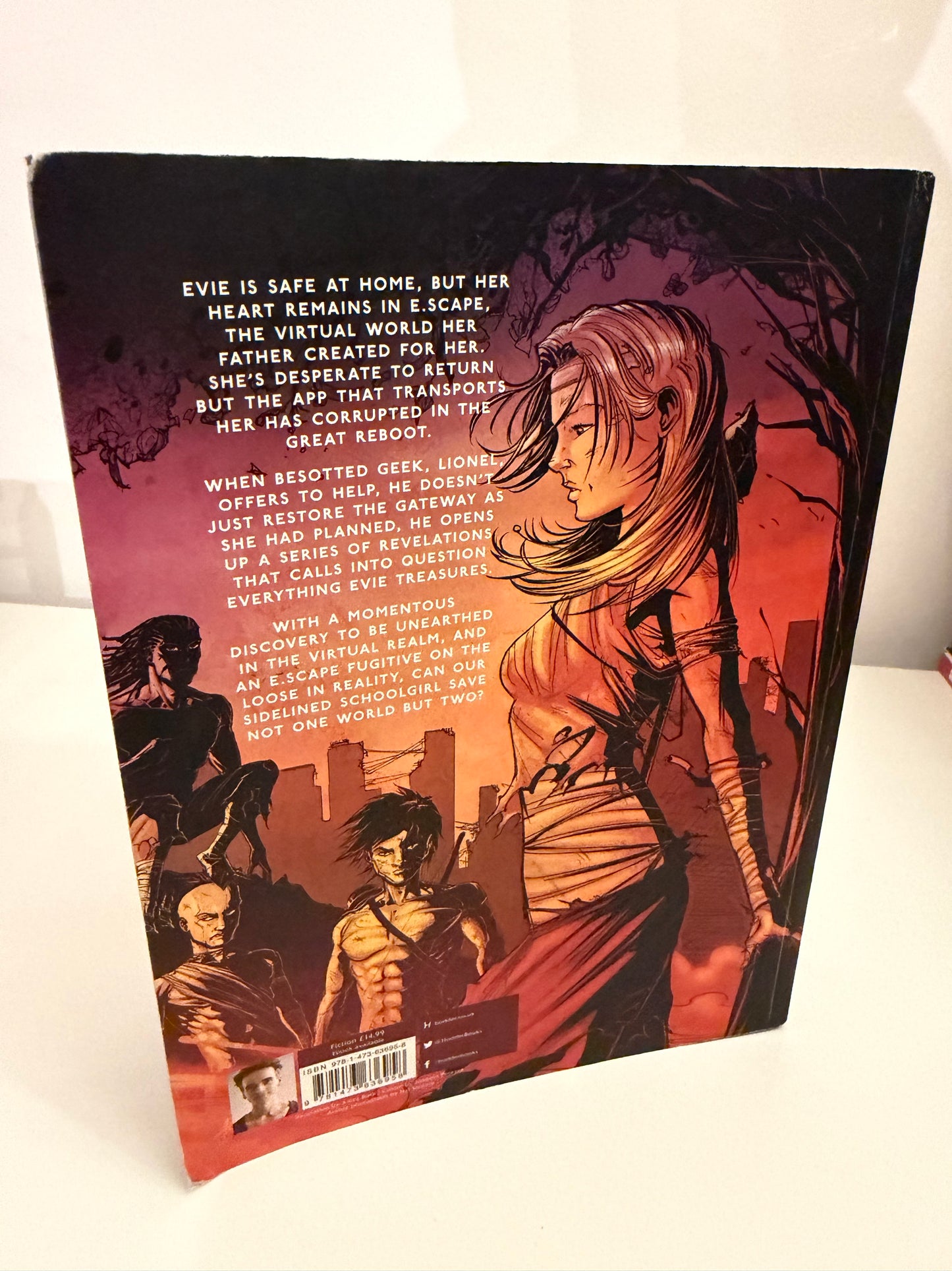 Username: Regenerated by Joe Sugg (graphic novel)