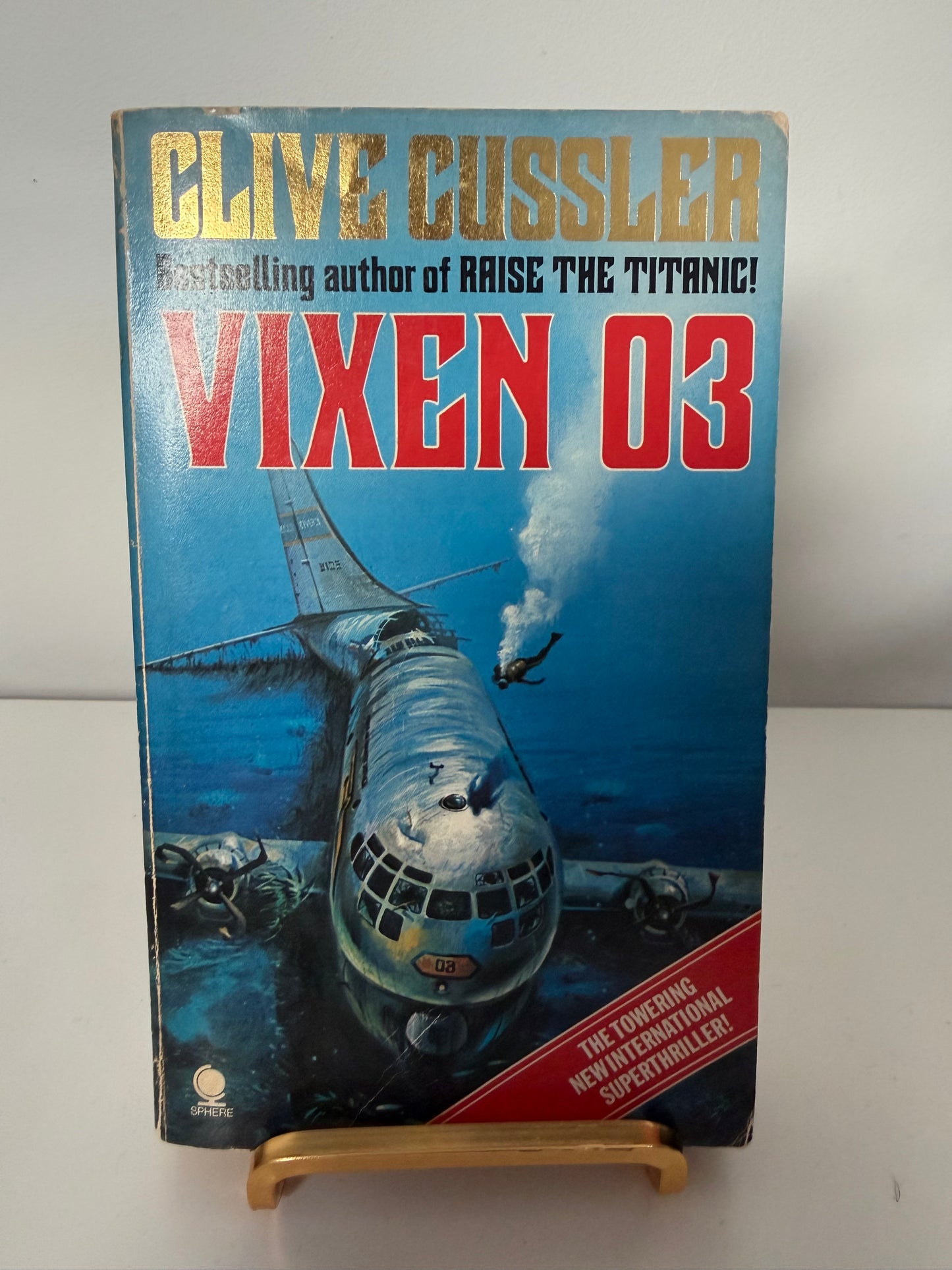 Vixen 03 by Clive Cussler (paperback book)