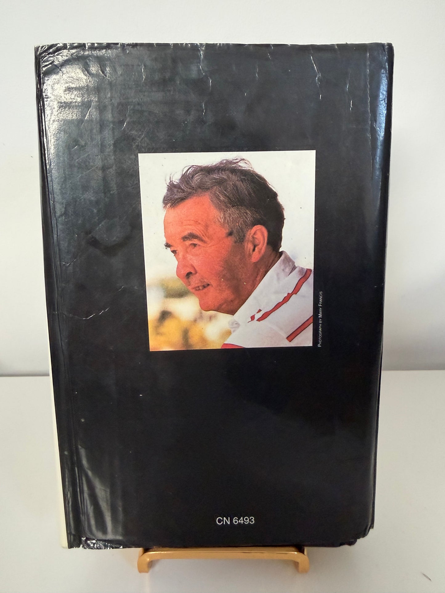 Straight Banker by Dick Francis (hardback book)