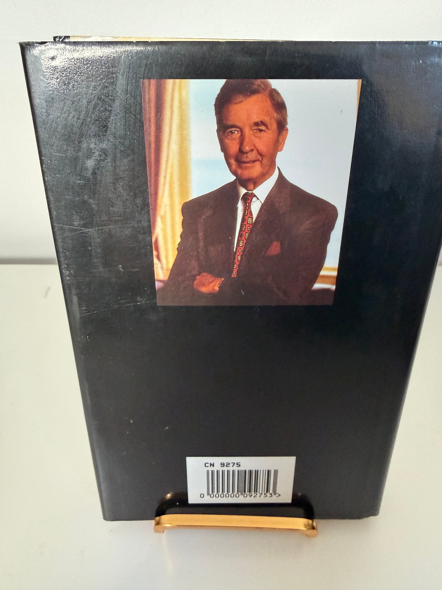 To The Hilt by Dick Francis (hardback book)