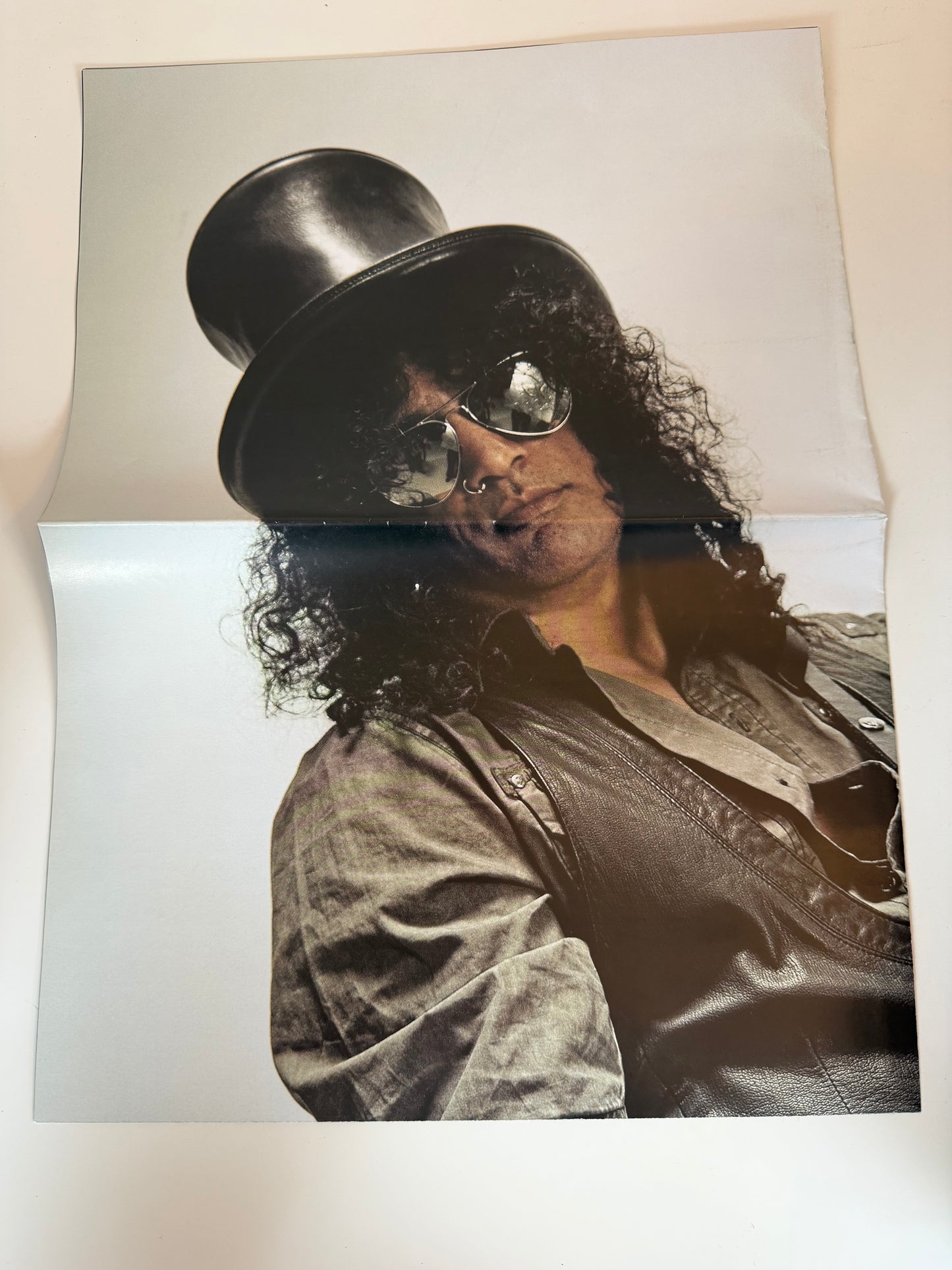 Slash Special Edition Classic Rock Presents Collector's Magazine with poster
