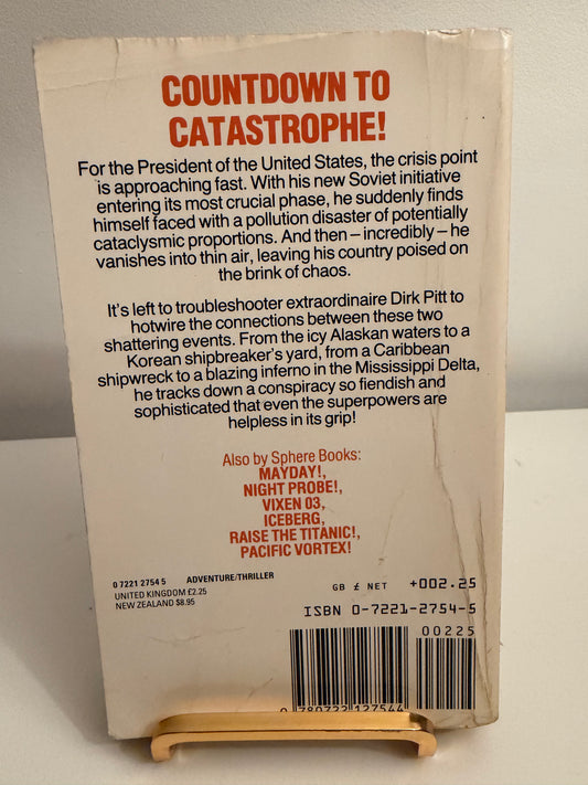 Deep Six by Clive Cussler (A Dirk Pitt Adventure)