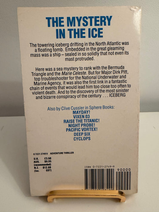 Iceberg by Clive Cussler (Dirk Pitt Adventure #2)