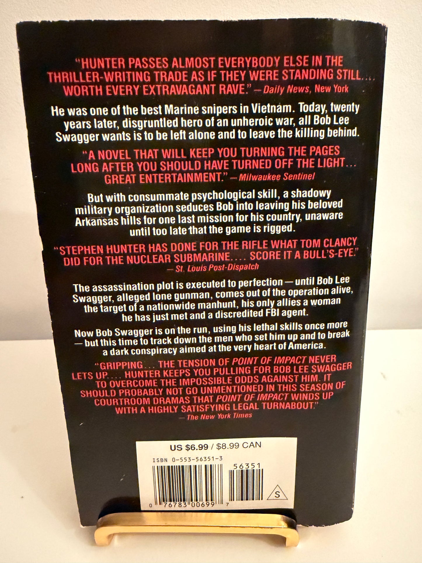 Point of Impact by Stephen Hunter (paperback book)