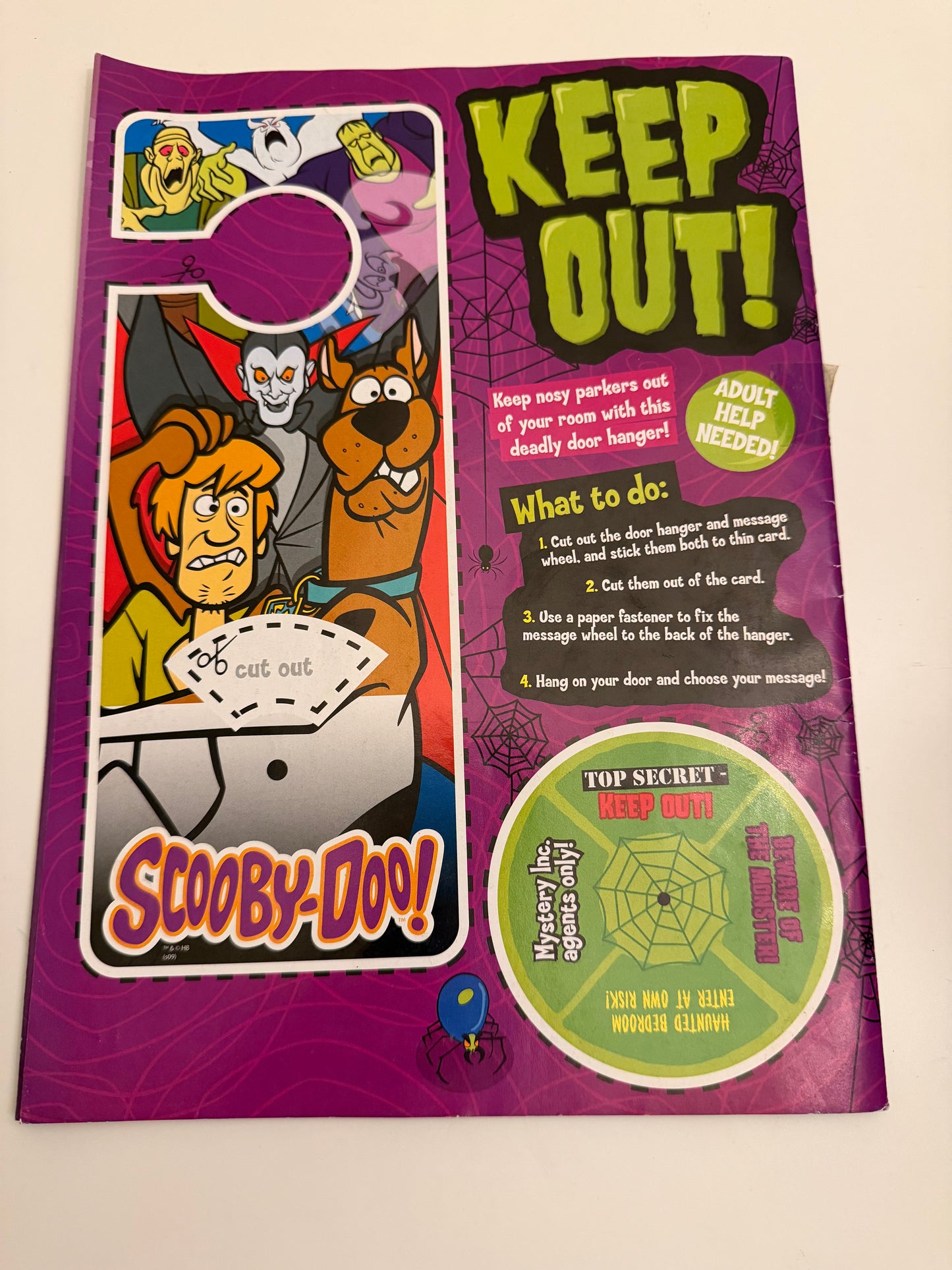 Scooby-doo panini magazine FREE GIFT WEREWOLF CLAW No.106 25th November 2009