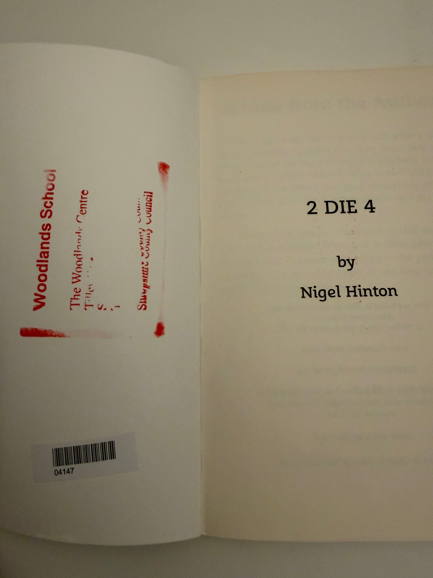 2 Die 4 by Nigel Hinton (paperback book)