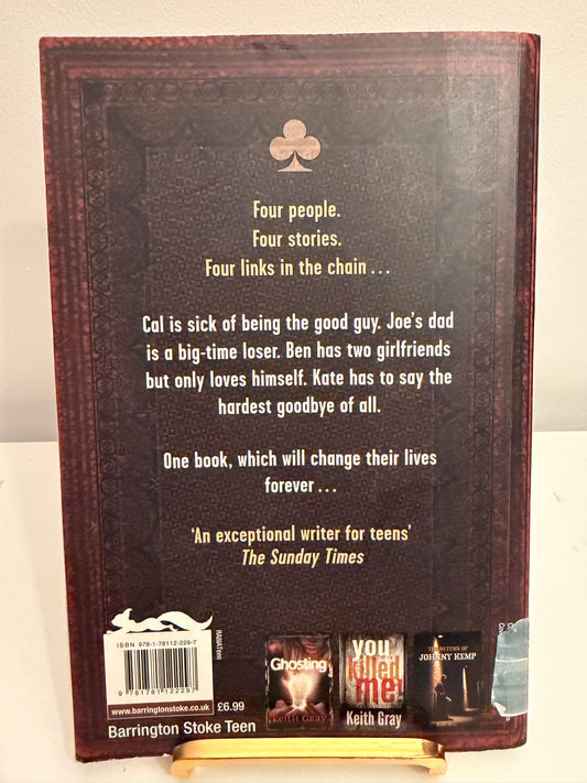 The Chain by Keith Gray (paperback book)